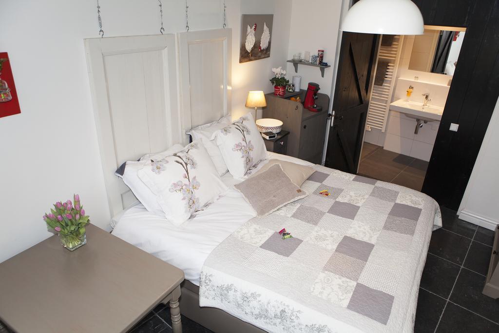 ホテルDen Soeten Inval デルデン 部屋 写真