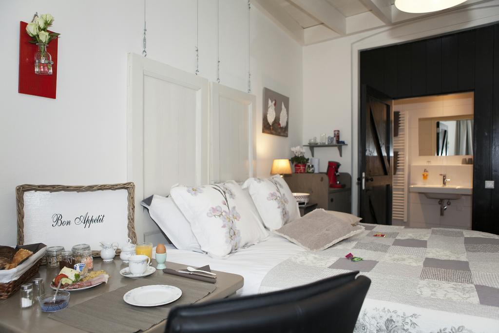 ホテルDen Soeten Inval デルデン 部屋 写真